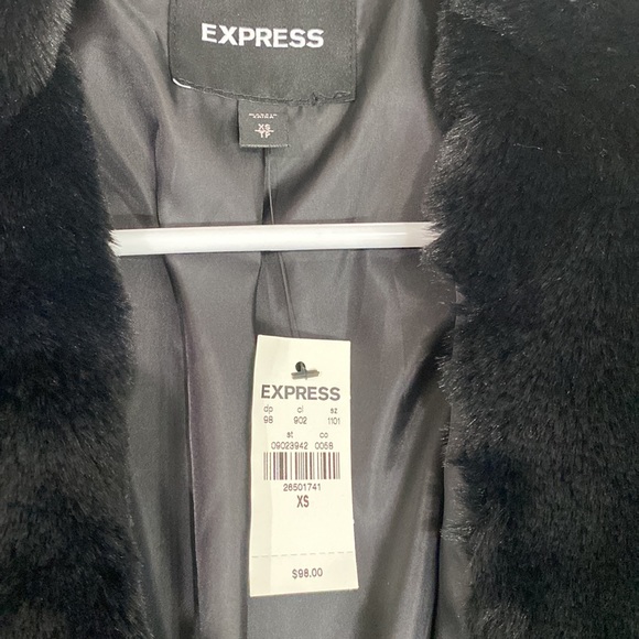 Express faux fur coat - Picture 3 of 3